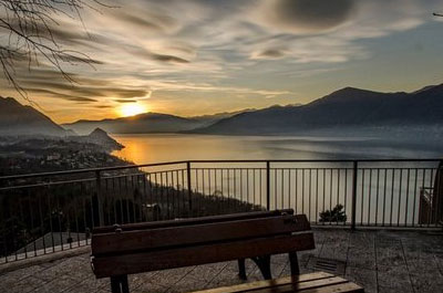 Discover Brezzo di Bedero on Lake Maggiore: description, services and sports activities